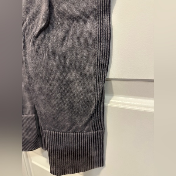 VS PINK Active Jogger Leggings - Picture 4 of 7